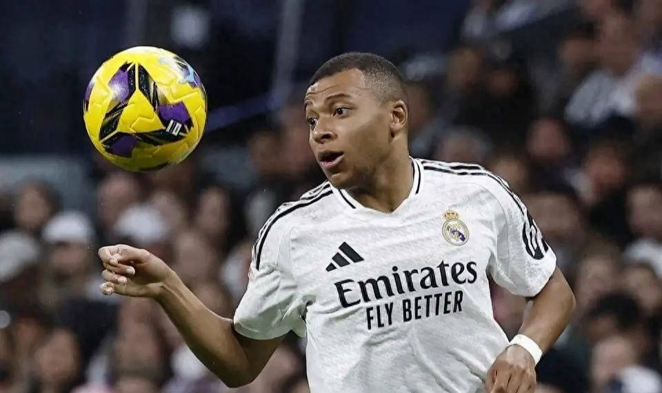 IMsports手机 app-关于姆巴佩官方宣布重返赛场新规，切尔西引发争议！的信息